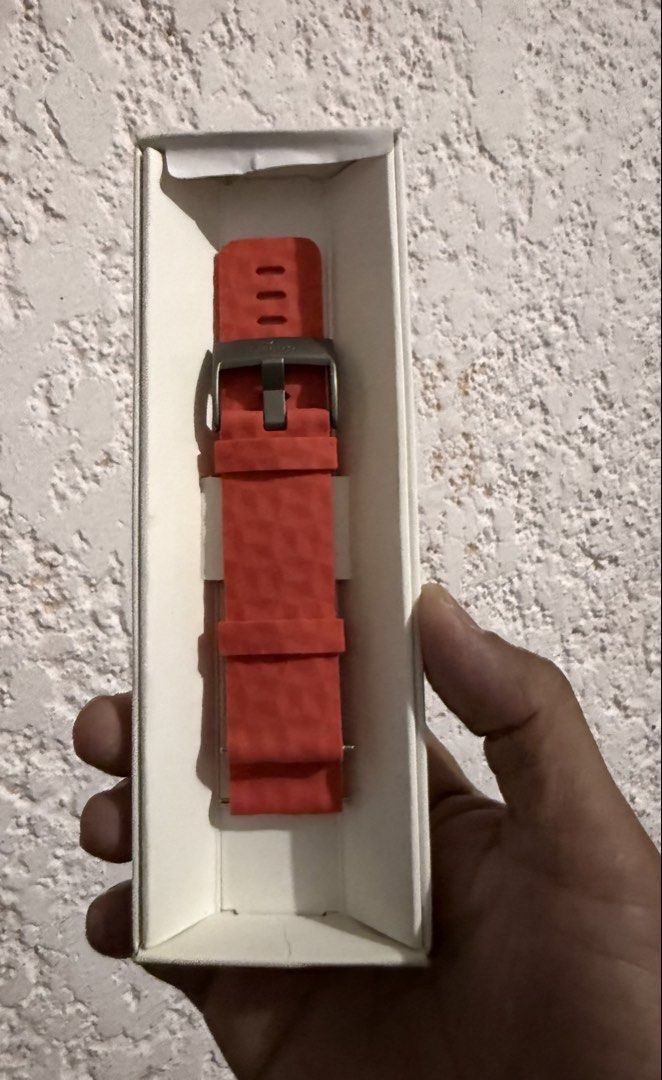 SUUNTO strap (Category: Wearables & Smart Watches) located in Calamba. Submitted by transitory (Listing ID 1469309778, Image 3). Description: For Sale SUUNTO watch strap see details in photos (price reference from Suunto website ₱2,750) ₱550 only Calamba,Laguna location J&T shipping c/o buyer 09165870869 Pm or comment for faster transaction Salamat .