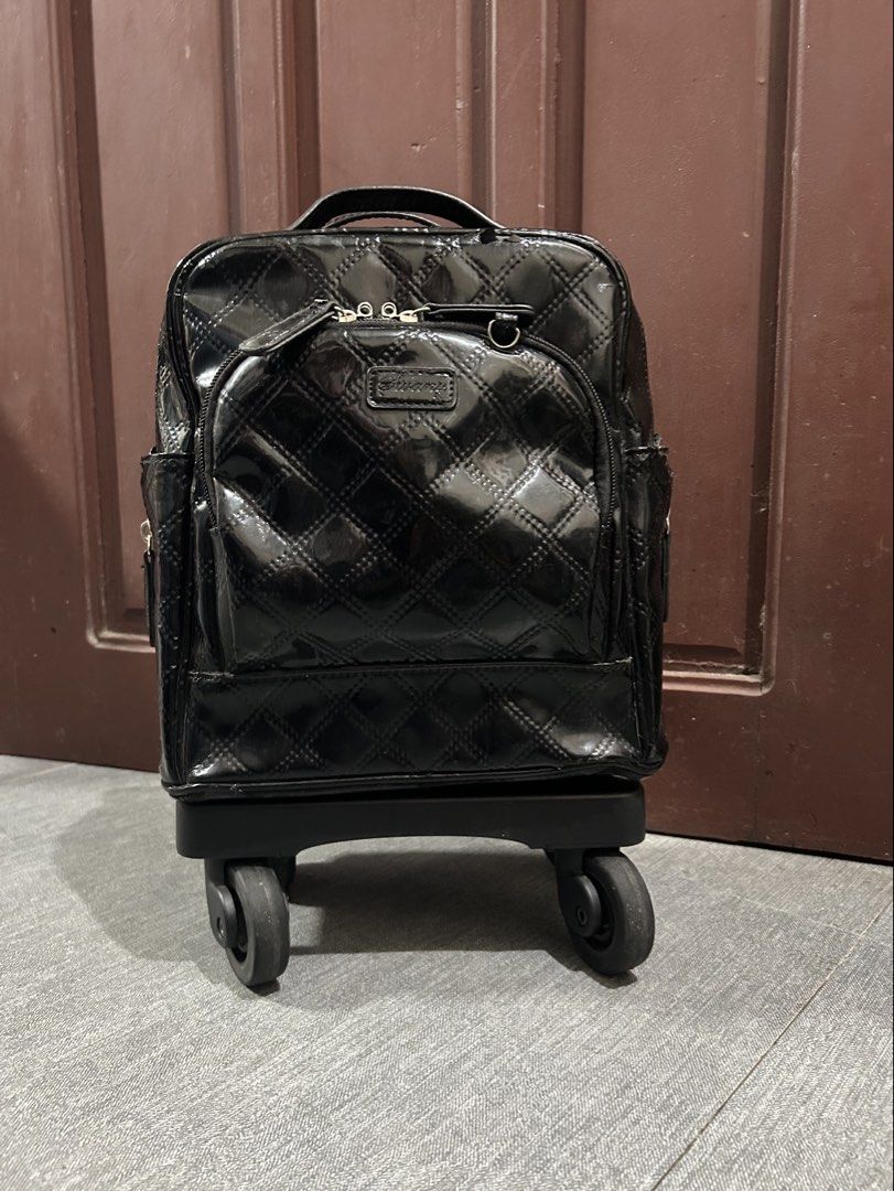 Swany Cute Size Rolling Carry Bag (Category: Luggage) located in Quezon City. Submitted by jjsurplus_23 (Listing ID 1469299489, Image 1). Description: .