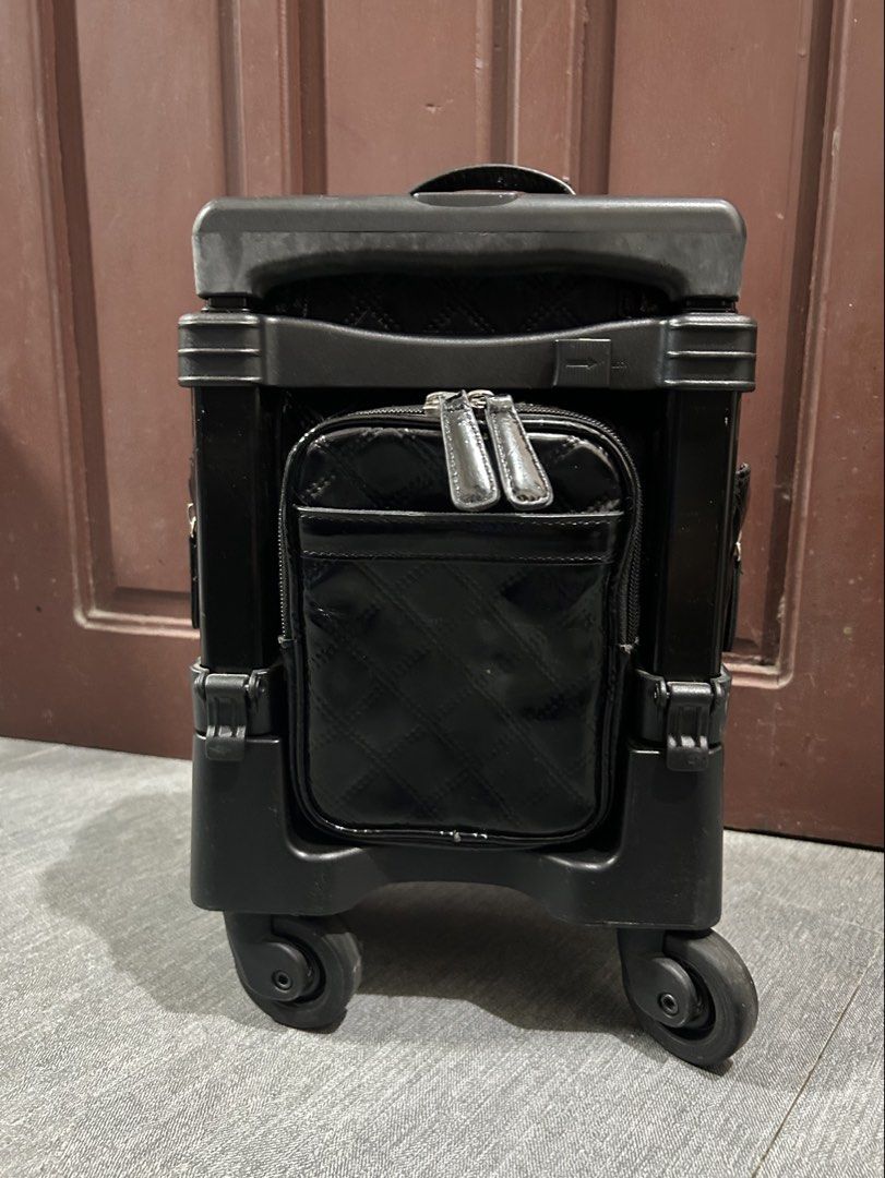 Swany Cute Size Rolling Carry Bag (Category: Luggage) located in Quezon City. Submitted by jjsurplus_23 (Listing ID 1469299489, Image 2). Description: .