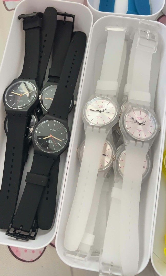 Swatch (Category: Women's Watches) located in Ragay. Submitted by vincia10 (Listing ID 1469325614, Image 3). Description: ₱395 — Swatch ▪️ rubber strap ▪️ with box & paper bag Mode of payment: Gcash/Union Bank Mode of delivery: J&T/LBC/Lalamove.