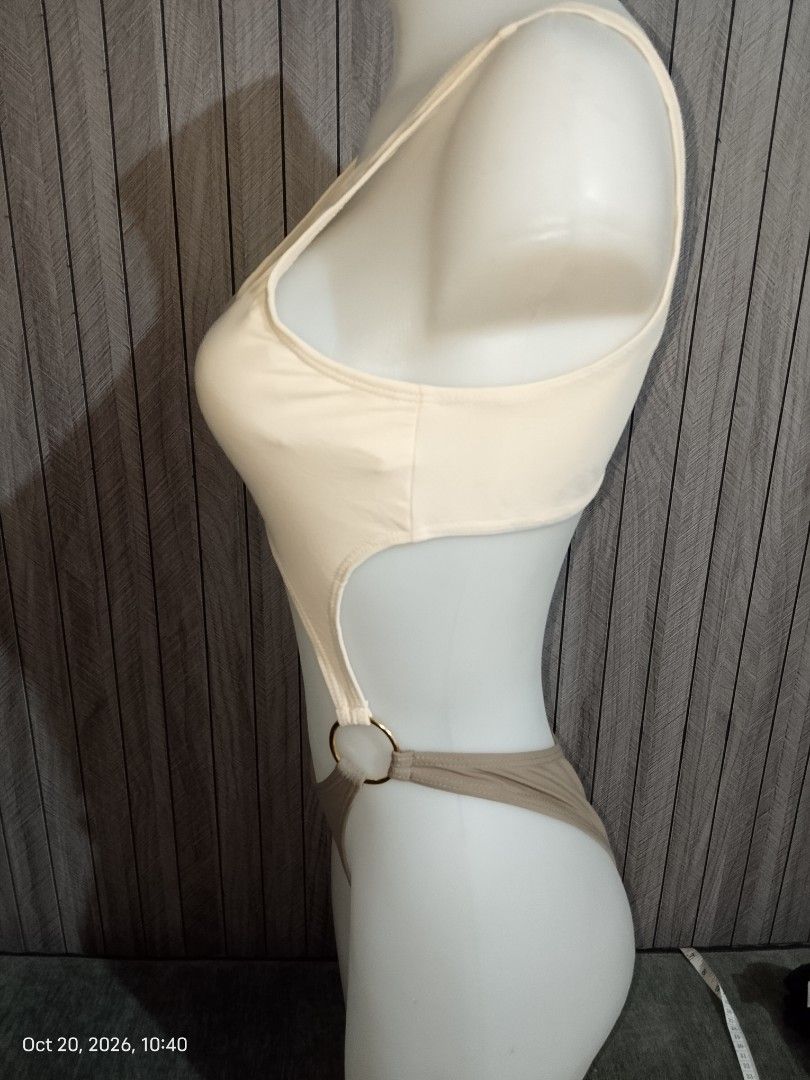 SWIMSUIT FREE ONLY SMALL (Category: Bikinis & Swimsuits) located in Manila. Submitted by truecrystal-1407 (Listing ID 1469178481, Image 3). Description: minimum spend 1k single purchased sexy swimwear but may discoloration.
