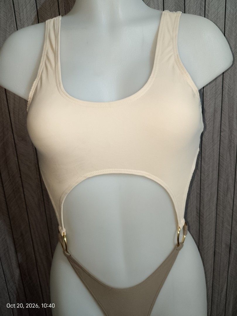 SWIMSUIT FREE ONLY SMALL (Category: Bikinis & Swimsuits) located in Manila. Submitted by truecrystal-1407 (Listing ID 1469178481, Image 2). Description: minimum spend 1k single purchased sexy swimwear but may discoloration.