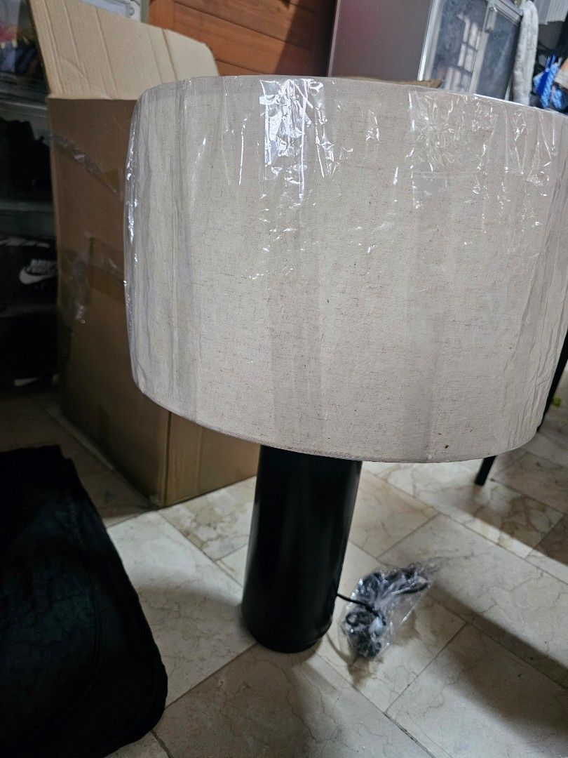 TABLE TOP LAMP SHADE (Category: Lighting) located in San Mateo. Submitted by reyshel08 (Listing ID 1469368334, Image 3). Description: - Product: Table Top Lamp Shade - Design: Modern minimalist with textured fabric shade and sleek black base - Usage: Ideal for bedrooms, living rooms, and study desks - Location: Available for meetup at SM City San Mateo.