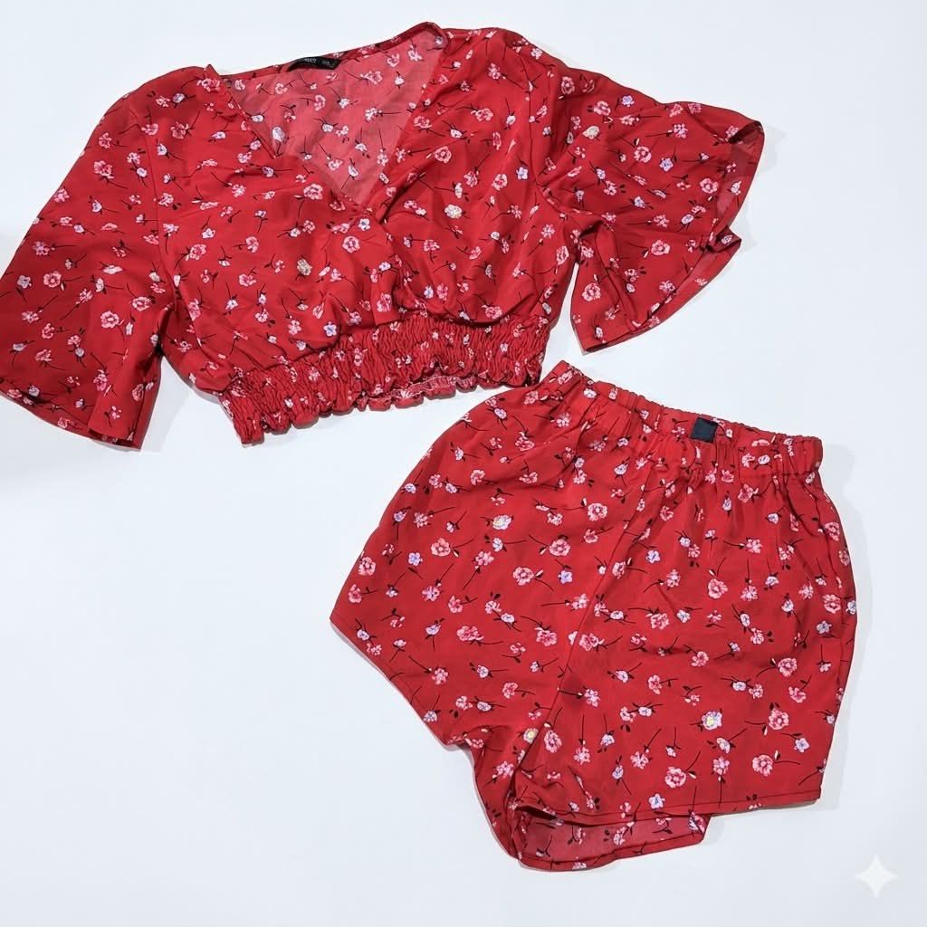 TAKE ALL 12 TOPS & DRESS (Category: Blouses) located in Bacoor. Submitted by baggyfinds (Listing ID 1469172042, Image 2). Description: S-m Branded.