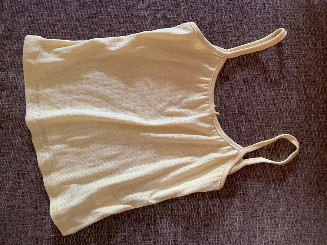 Tank top (Category: Sleeveless) located in Camalig. Submitted by abyssia (Listing ID 1469184398, Image 1). Description: .