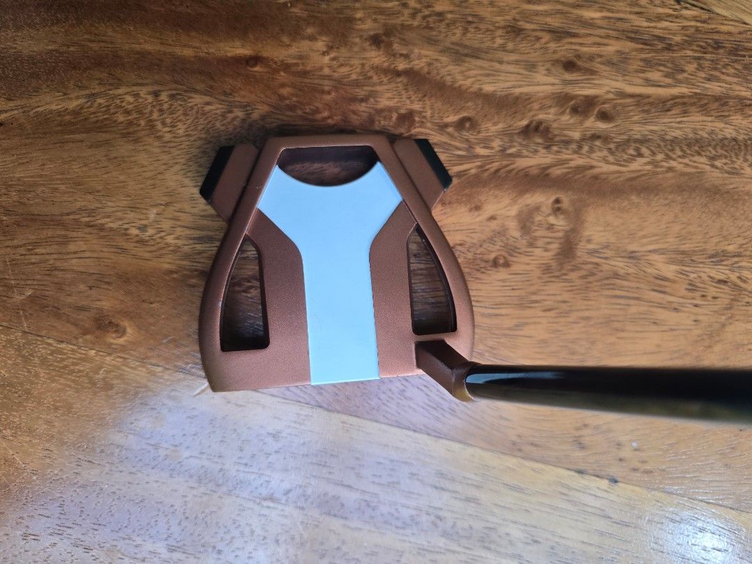TaylorMade Spider Tour Copper Putter Golf Pride Grip (Category: Golf) located in San Juan City. Submitted by grandelyon (Listing ID 1469208902, Image 3). Description: Open for trade - Model: TaylorMade Spider Tour Putter (Copper Finish) - Face: Pure Roll insert for a smooth, clean roll - Shaft: Upgraded KBS CT Tour putter shaft - Grip: Upgraded Golf Pride Reverse Taper grip - Condition: Normal minor scuffs from regular play, solid player's condit