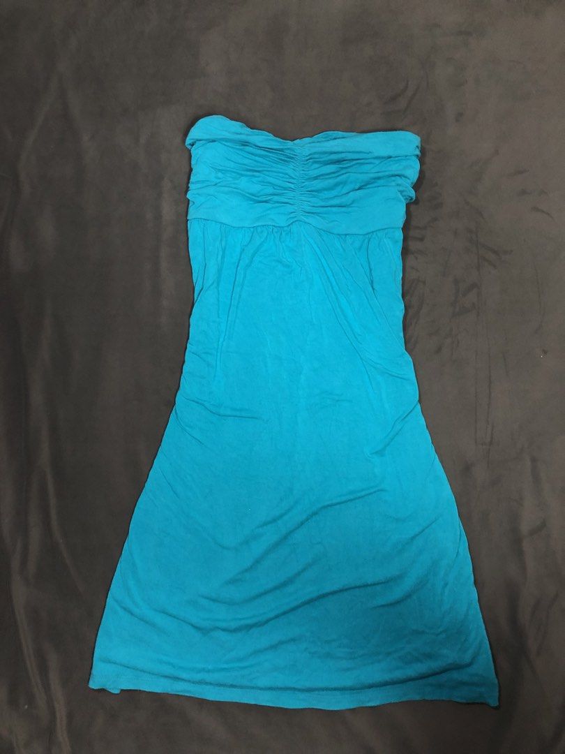 teal tube top (Category: Others Tops) located in Manila. Submitted by caroliraee (Listing ID 1469341253, Image 1). Description: .