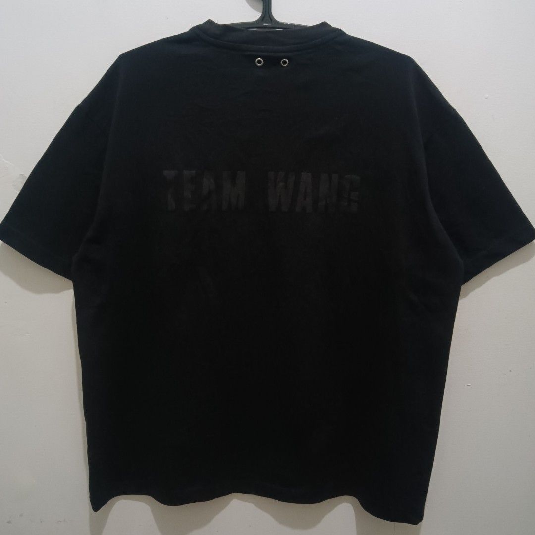 TEAM WANG Shirt (Kpop Jackson Wang) (Category: Tshirts & Polo Shirts ) located in Caloocan City. Submitted by jaychingsss (Listing ID 1469338439, Image 1). Description: Team Wang Shirt - 180 24x28 Color Rate: 9.5/10 Complete Tags No issue Heavy Cotton NEED WASH.
