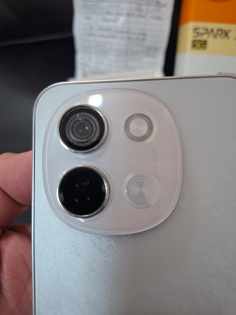 Tecno spark 30 5G (Category: Early Generation Mobile Phones) located in Rizal. Submitted by edgar0379 (Listing ID 1469198834, Image 3). Description: with box,manual..📦 unit only📱 specs seen on picture.. issue; 📍minimal scratches 📍camera not perfectly clear with receipt from store. rfs extra cellphone 👌📱.