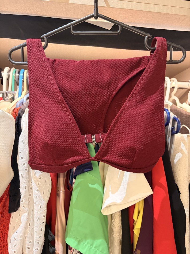 Textured Bikini Tops Orange and Maroon Set (Category: Bikinis & Swimsuits) located in Makati City. Submitted by samfanny07845 (Listing ID 1469336131, Image 2). Description: - Bundle includes: 2 textured bikini tops - Colors: Bright orange and deep maroon - Material: Trendy crinkled ribbed fabric - Details: Chic metal front clasps on both - Straps: Thin straps on orange, thicker straps on maroon - Styling: Great for mixing and matching at the beac