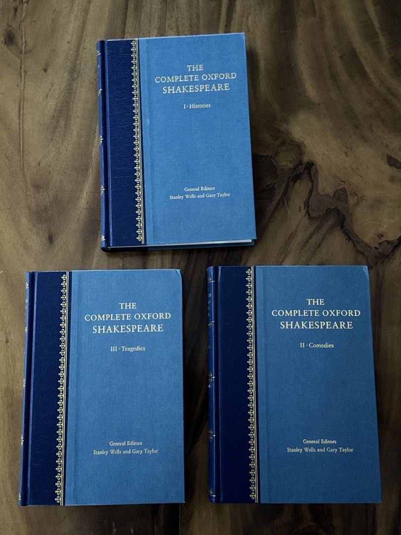 The Complete Oxford Shakespeare Set (Category: Storybooks) located in Manila. Submitted by sophianac48808 (Listing ID 1469320454, Image 3). Description: .