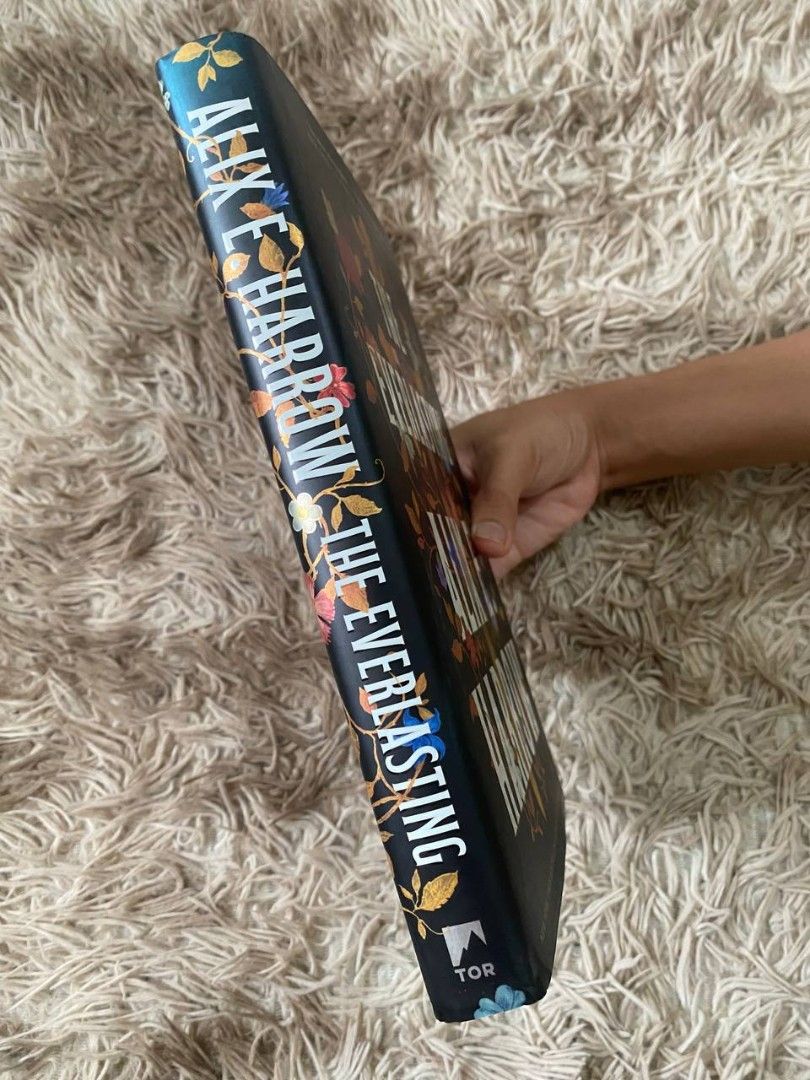 The Everlasting by Alix E. Harrow - Sprayed Edge Hardbound (Category: Storybooks) located in Cainta. Submitted by bitsandbinding (Listing ID 1469327140, Image 3). Description: Very good condi. PAYO | NO COD MOD: Lalamove, J&T Delivery fee shouldered by buyer. No rush shipping po. Thank you. 📍Cainta, Rizal.