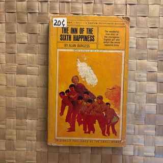 (Category: ) located in . Submitted by thevanitybookshop (Listing ID 1469171732, Image 1). Description: .
