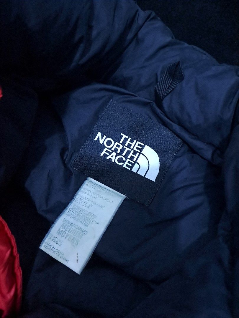The North Face Nuptse puffer Jacket (Category: Coats, Jackets and Outerwear) located in Puerto Princesa. Submitted by jercksthriftph (Listing ID 1469177863, Image 3). Description: The North Face Nuptse puffer Jacket , Size: Medium Very good condition.