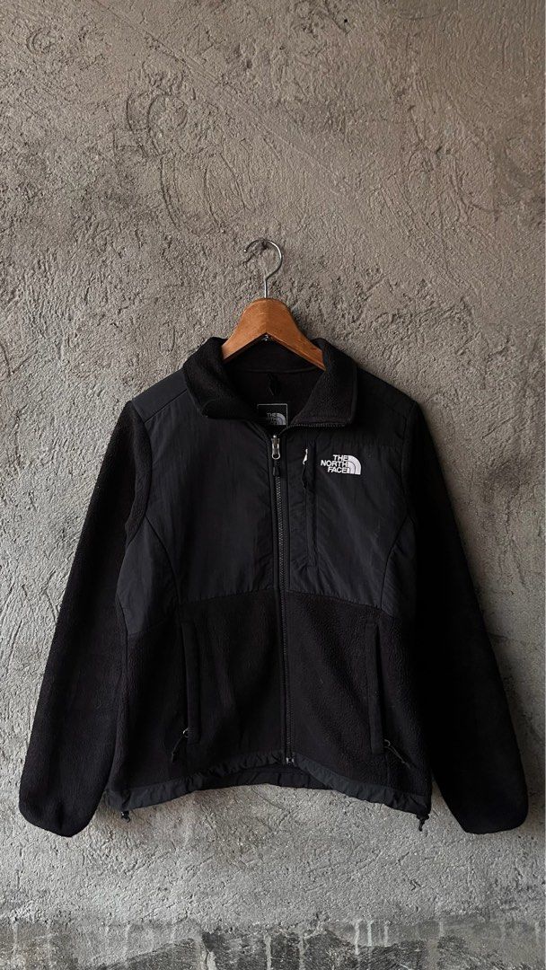 The North Face Polartec Fleece Jacket (Category: Coats, Jackets and Outerwear) located in Cabuyao City. Submitted by kisyana (Listing ID 1469302667, Image 1). Description: .