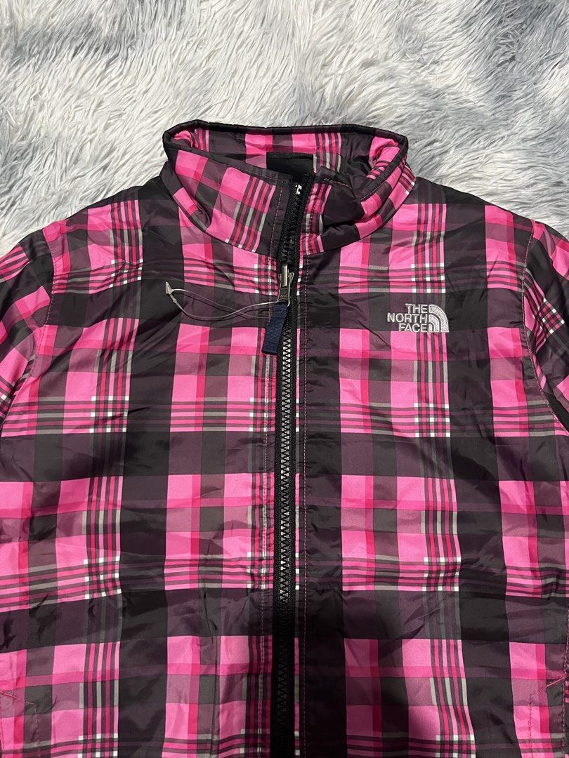 The North Face Puffer Jacket (Category: Babies & Kids Fashion) located in Sasmuan (Sexmoan). Submitted by winterclothes.ph (Listing ID 1469187826, Image 2). Description: The North Face Puffer Jacket M on tag Kids (10-12) yrs old Girl Width 17 Length 22 Excellent Condition .