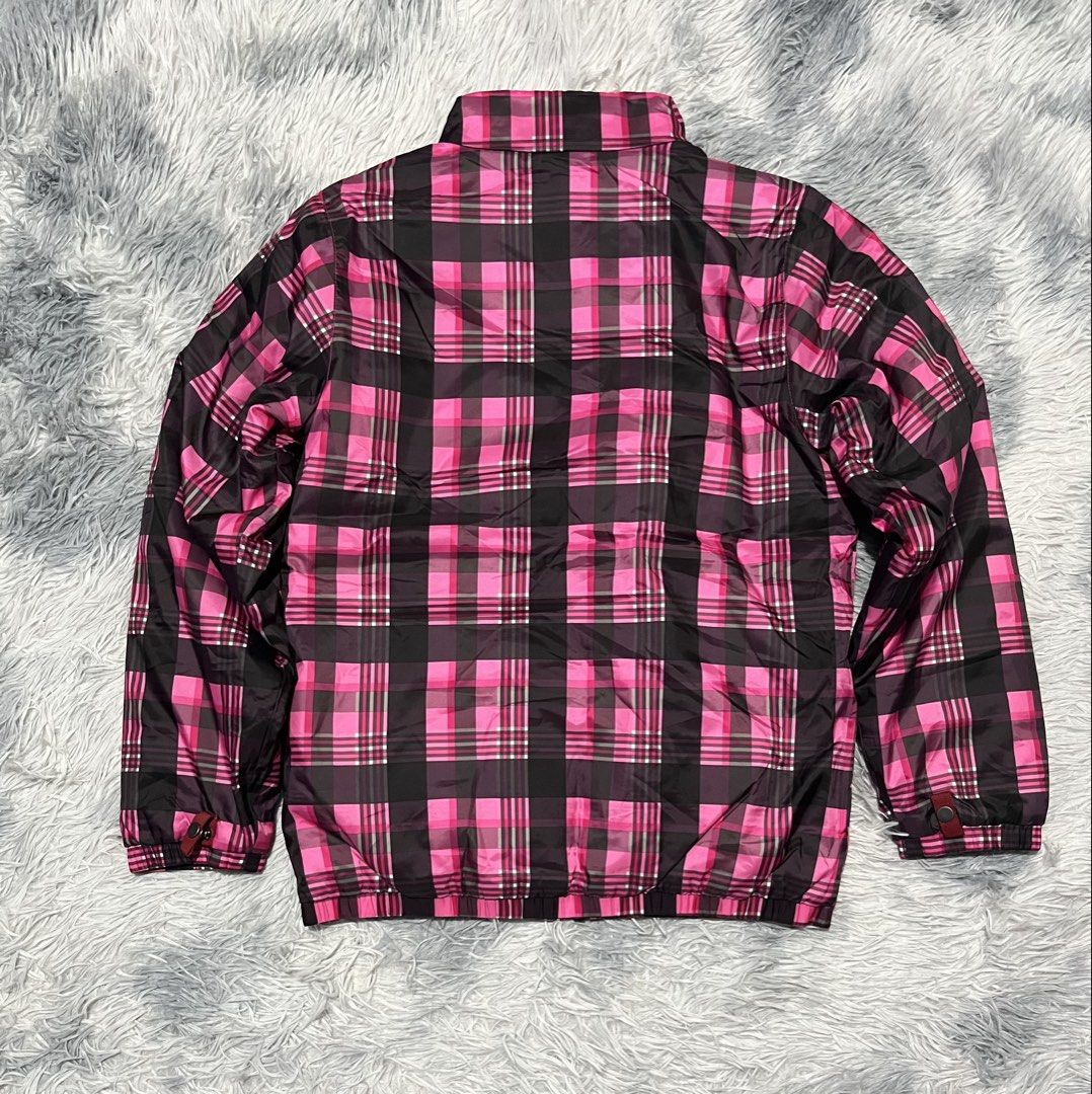 The North Face Puffer Jacket (Category: Babies & Kids Fashion) located in Sasmuan (Sexmoan). Submitted by winterclothes.ph (Listing ID 1469187826, Image 3). Description: The North Face Puffer Jacket M on tag Kids (10-12) yrs old Girl Width 17 Length 22 Excellent Condition .