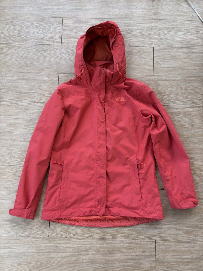 The north face windbreaker (Category: Activewear) located in Davao. Submitted by hippiehappy420 (Listing ID 1469211424, Image 1). Description: The north face windbreaker Large Very good condition Washed and sanitized ship nationwide Negotiable price Visit my listings for more affordable clothings! Shirt Pants Shorts Caps Bags Jogger Blouse Jeans Hoodies Accessories Etc..