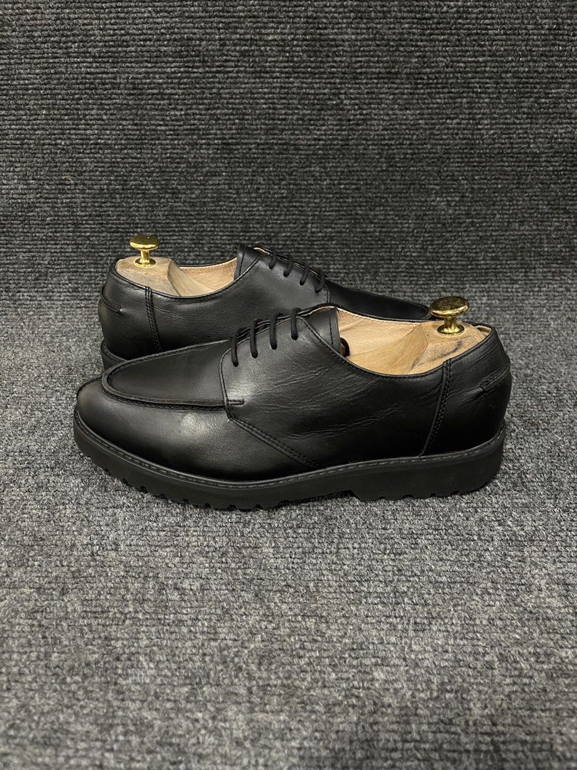 THE REDWOOD PARABOOT AVIGNON ALTERNATIVES (Category: Dress Shoes) located in Koronadal. Submitted by dial_9506 (Listing ID 1469305219, Image 3). Description: wts!! 🗣️ THE REDWOOD PARABOOT AVIGNON ALTERNATIVES 8 us / 41 euro / 26 cm -1680php FREE SHIPPING overall pair is in excellent condition will send more detailed pics upon request just dm me 👍🏿 IG : @DIAL9506_ 📍9506 mindanao.