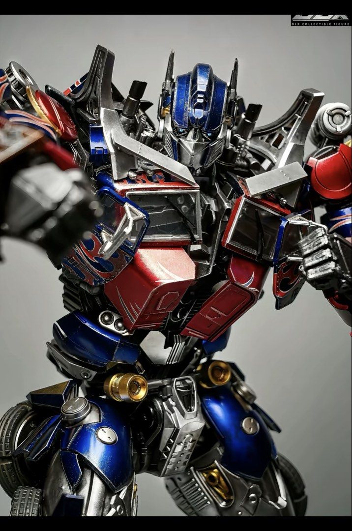 Threezero DLX Optimus Prime MISB Brand New (Category: Action & Battle Toys) located in Calamba. Submitted by dk.collectiblesph (Listing ID 1469322805, Image 3). Description: Brand new condition MISB Threezero DLX Optimus Prime Diecast 1/6 scale Price: 25,000 pesos (firm price no last price inquiries) ———————CTTO of pictures————— Location: laguna Shipping will be shouldered by the buyer or pickup at my location.