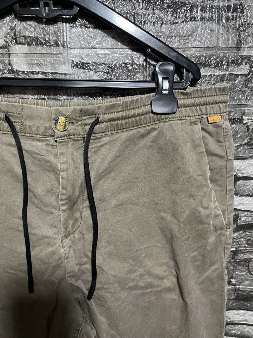 Timberland Men’s Cotton Twill Jogger (Category: Joggers) located in Manila. Submitted by flex_curation (Listing ID 1469342998, Image 3). Description: 36W 32L 40L IN VERY GOOD CONDITION BACOOR CAVITE LOC.