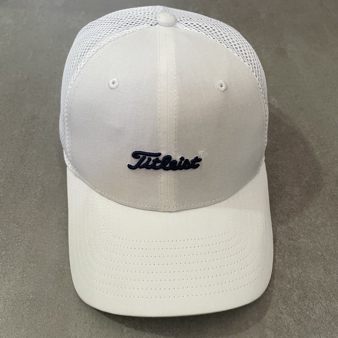Titleist Golf Cap (Category: Caps & Hats) located in Mabalacat. Submitted by goldengarms_ (Listing ID 1469307813, Image 2). Description: Size: One Size Condition: Excellent Color rate: 9.5/10 or better Issue: N/A Price is still negotiable for sure buyer 👍 - Payment thru GCash, Maya or Security Bank 💳 - Shipping via J&T Express 🛩️ Pm us for more details. Thank you! 📩 .