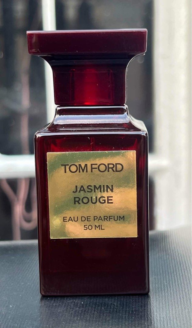Tom ford parfum (Category: Looking For) located in Bacoor. Submitted by ayit. (Listing ID 1469234781, Image 1). Description: NEGOTIABLE Orig personal tomford 50 ml halos puno pa twice lng na spray wala na box sf inc s nego if kunin - Brand: Tom Ford - Fragrance: Jasmin Rouge Eau de Parfum - Volume: 50 mL / 1.7 FL. OZ. - Bottle Design: Striking deep red bottle with gold-toned plaque and matching cap - Condition: Well-maintained, clean label and at