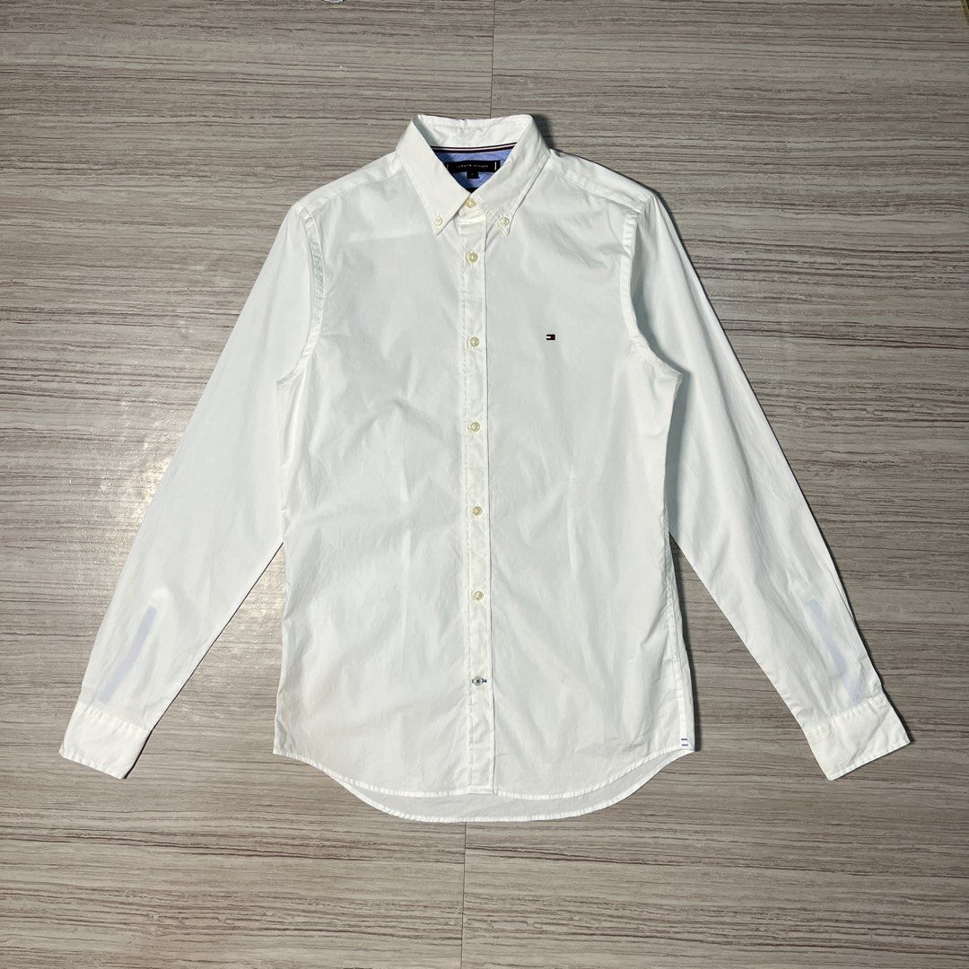 Tommy Hilfiger Button-down Longsleeve (Category: Tshirts & Polo Shirts ) located in Cebu City. Submitted by franceuy (Listing ID 1469287141, Image 1). Description: Excellent Condition No Issue W-19 29-30L Color rate: 10/10 Cebu City📍.