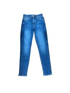 (Category: ) located in . Submitted by lovelypreloved1497 (Listing ID 1469189742, Image 1). Description: .