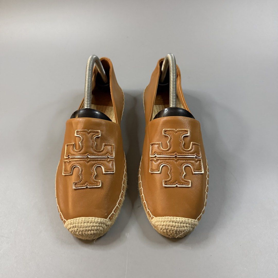 Tory Burch - Ines Leather Logo Espadrilles (Category: Flats & Sandals) located in Paranaque City. Submitted by millennial_goodz (Listing ID 1469301014, Image 2). Description: WTS Tory Burch - Ines Leather Logo Espadrilles Size 9 Womens Good as new condition Without box only DM.