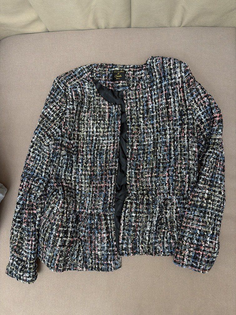 Tweed Jacket (Category: Coats, Jackets and Outerwear) located in Las Pinas. Submitted by thealyssacloset (Listing ID 1469215228, Image 1). Description: .