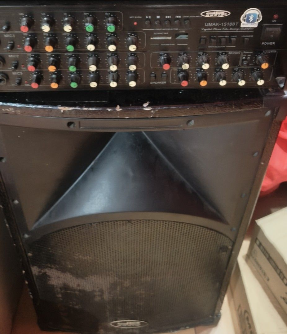 UMAK1518 WITH DB AUDIO 2 BOX SPEAKER (Category: Soundbars, Speakers & Amplifiers) located in Batangas. Submitted by riyanasiafashionshop (Listing ID 1469331351, Image 2). Description: .