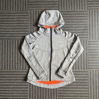 (Category: ) located in . Submitted by thriftsportph (Listing ID 1469221557, Image 1). Description: .