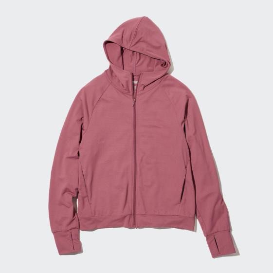 UNIQLO airism active jacket (Category: Coats, Jackets and Outerwear) located in San Jose del Monte. Submitted by mamiracky (Listing ID 1469265253, Image 1). Description: .