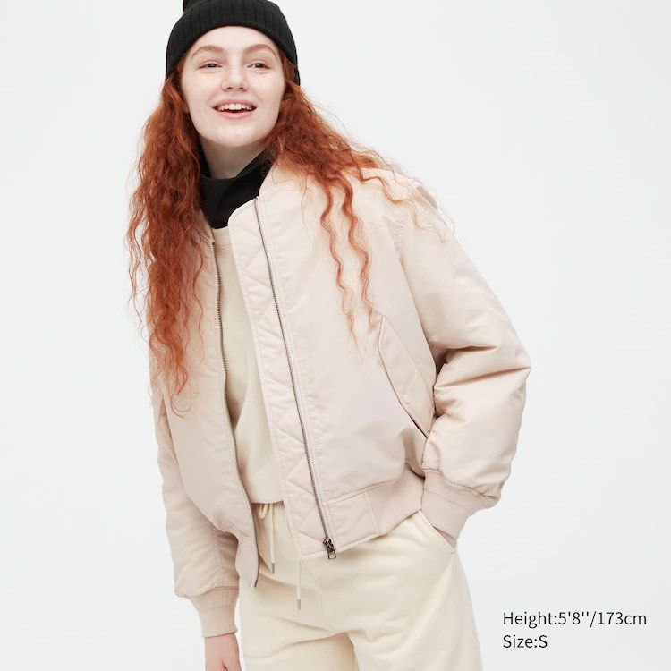 Uniqlo blouson jacket (Category: Coats, Jackets and Outerwear) located in Quezon City. Submitted by swift_kenjie (Listing ID 1469265642, Image 1). Description: .