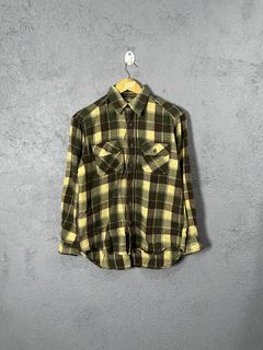 (Category: ) located in . Submitted by basicthrifted (Listing ID 1469236619, Image 1). Description: .