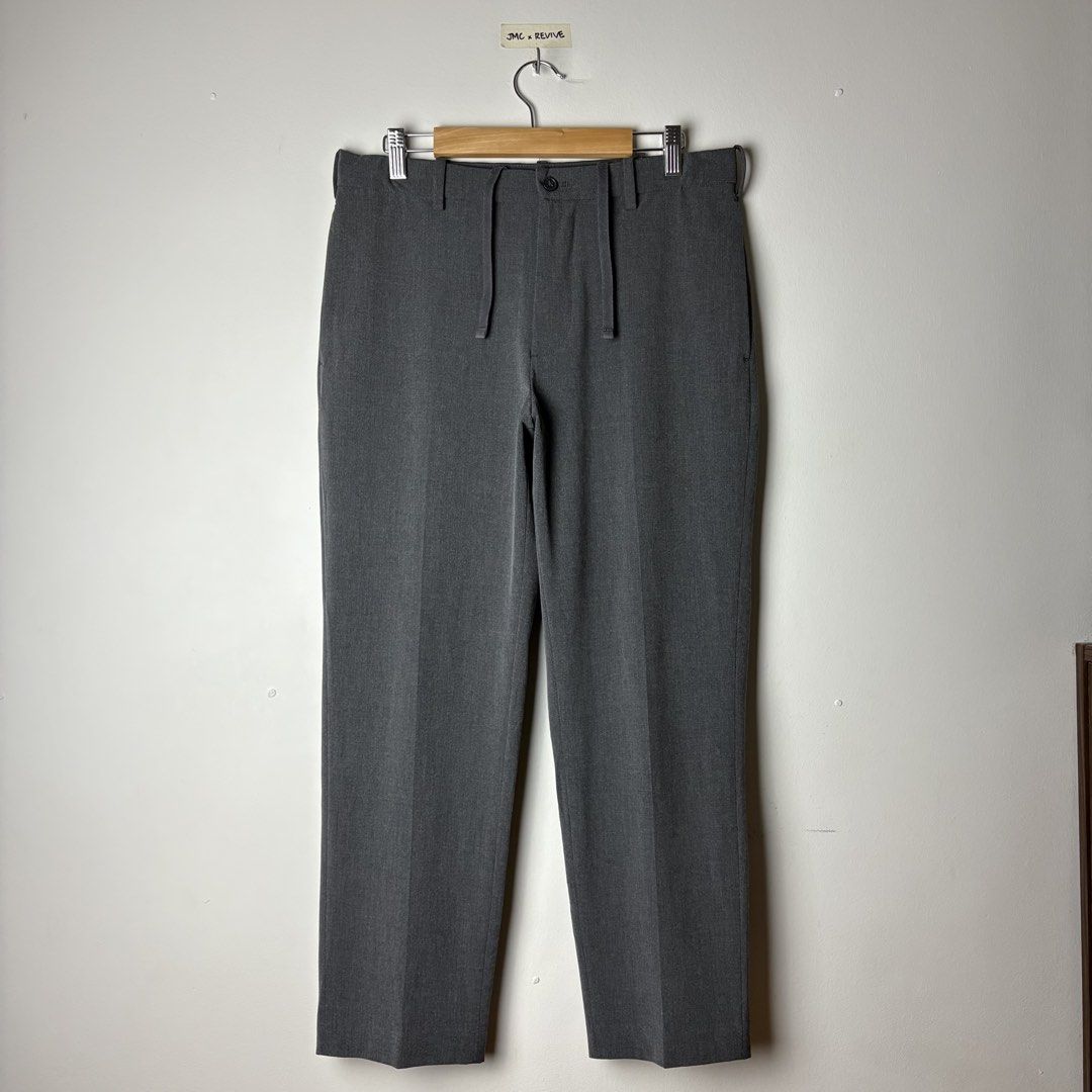 UNIQLO MEN’S Smart Ankle Pants (Category: Trousers) located in Cagayan de Oro. Submitted by reviveco (Listing ID 1469352147, Image 1). Description: UNIQLO MEN’S Smart Ankle Pants •Good as new condition •Size: Small •Waistline: 28-32 •Length: 35 •Leg opening: 7 •No issue 🏷️+sf For more information kindly DM me📩 📍Location: Cagayan De Oro City, 9000.