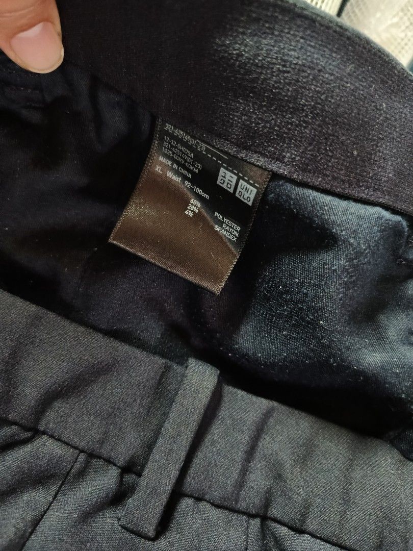 UNIQLO TROUSER PANTS 40 (Category: Trousers) located in Quezon City. Submitted by ahyaladyblue (Listing ID 1469252720, Image 2). Description: .