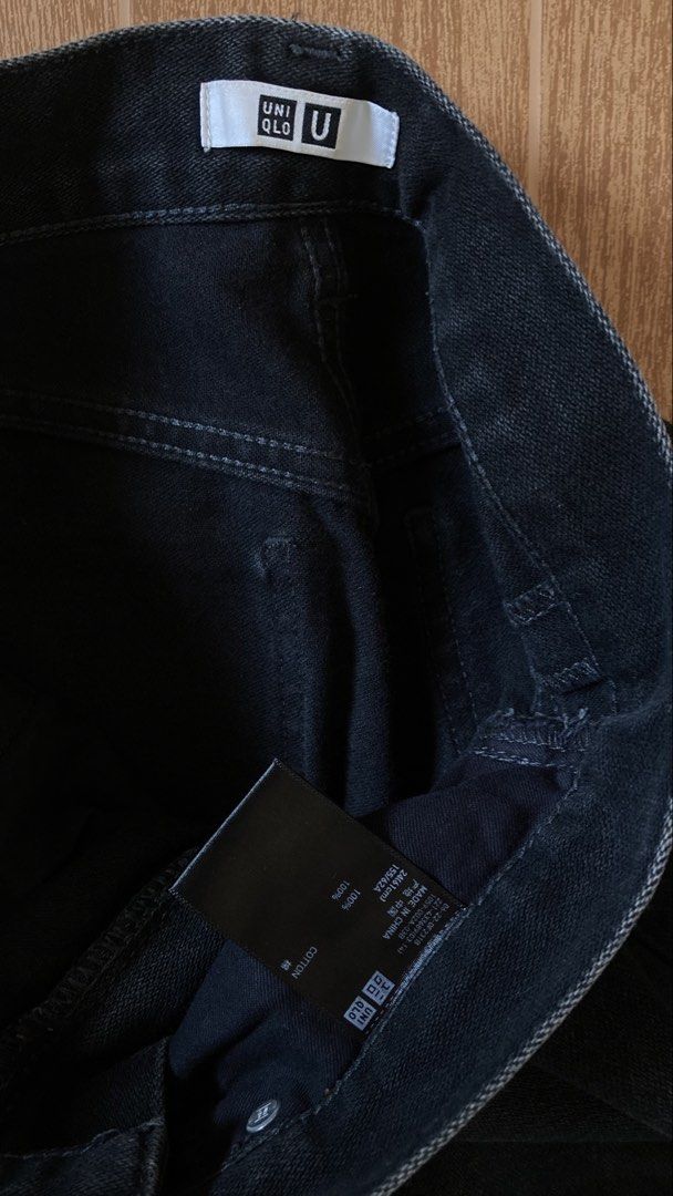Uniqlo U Black Denim Jeans (Category: Jeans) located in Subic. Submitted by bottomjeanzgals (Listing ID 1469222052, Image 3). Description: - Brand: Uniqlo U - Style: Curved leg cut denim jeans - Color: Washed black - Size: 24 - Material: 100% cotton - Features: Five-pocket design, button closure, and zip fly - Condition: Excellent.