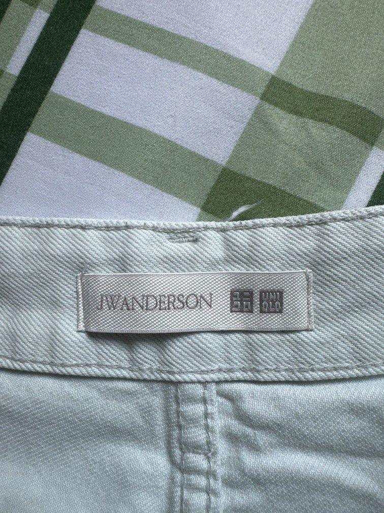 UniqloxJWA Jorts (Category: Shorts) located in Pasig City. Submitted by kaelsy (Listing ID 1469191543, Image 2). Description: Color: Mint Green .