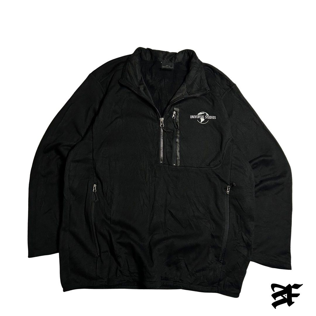 Universal Studios Quarterzip (Category: Tshirts & Polo Shirts ) located in Antipolo. Submitted by wvyfrnds (Listing ID 1469170895, Image 1). Description: Universal Studios Quarterzip Size: L Color: Black Dimensions (Inches): Length: 26.5 Width: 21.5 Color Rate: 9/10 Issues - NONE 395 PLUS SF.