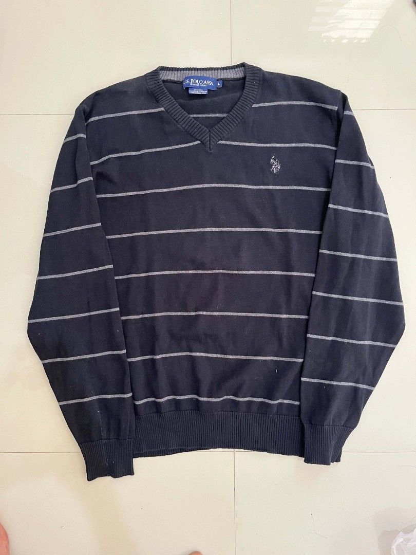 US POLO ASSN (Category: Activewear) located in Manila. Submitted by zenwind_3cdc42 (Listing ID 1469266231, Image 1). Description: men's striped V-neck knit sweater us polo • Asnew Condition • Large on tag • Details on pic • Ship thru j&t // lalamove // LBC // door to door DM me to claim or comment below.
