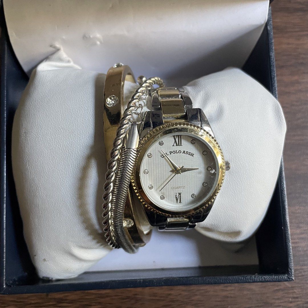 Us Polo Watch (Category: Women's Watches) located in Mandaluyong City. Submitted by summersamnl (Listing ID 1469163592, Image 3). Description: Set.