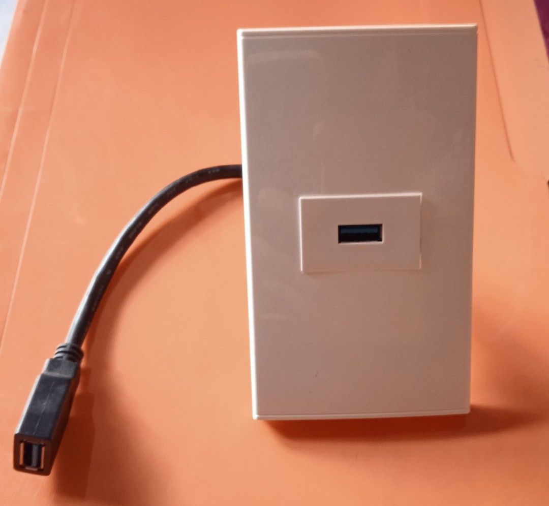 USB Wall Plate (Category: Office & Business Technology) located in Quezon City. Submitted by goodviberco (Listing ID 1469224351, Image 1). Description: .