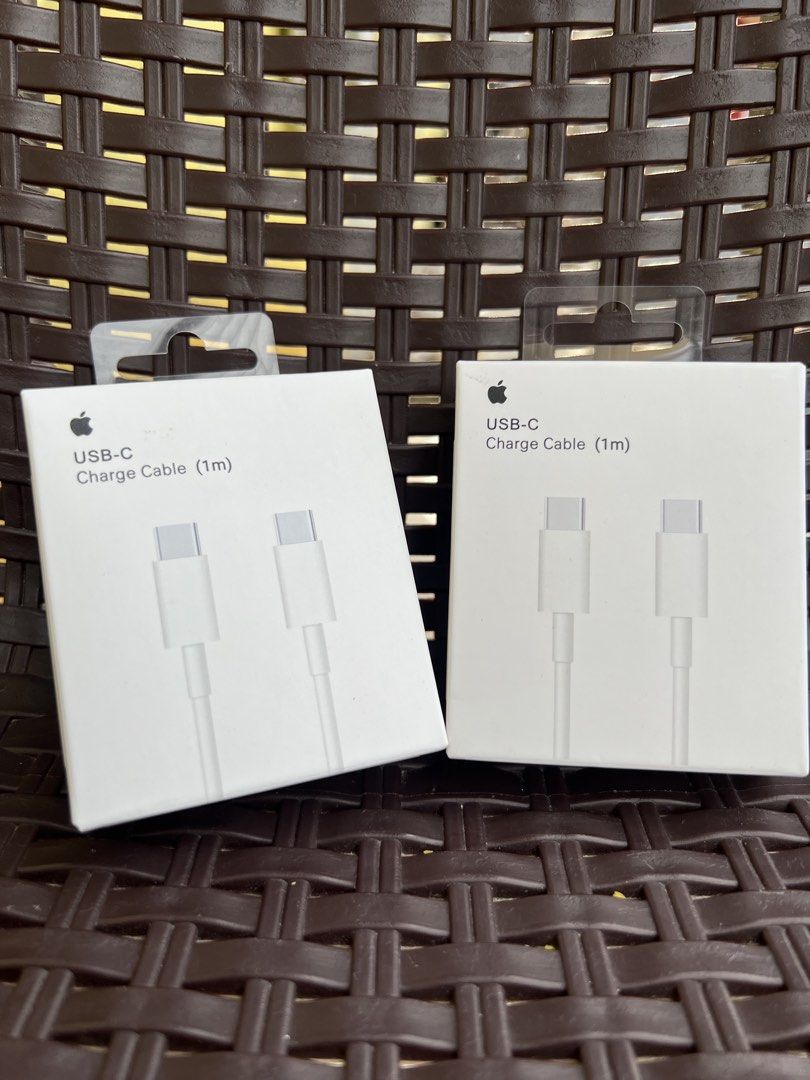 USB-C Cable Cord 1 Meter for iPhone, iPad & MacBook (Category: Cables & Chargers) located in Manila. Submitted by warm_jamin (Listing ID 1469367384, Image 1). Description: USB-C Cable Cord 1 Meter for iPhone, iPad & MacBook 🔌 Compatible with iPhone 16, 17, and 18 series, plus compatible iPad and MacBook models. 📏 Length: 1 meter 📦 On-hand items, ready for delivery 🚚 Same-day delivery around Manila 📍 Pickup and Lalamove delivery available 📩 