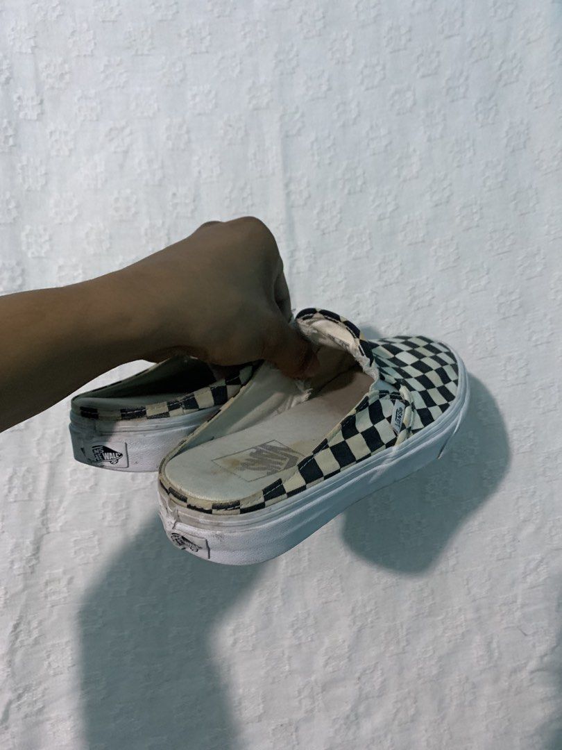 Vans (Category: Casual Shoes) located in Bayombong. Submitted by johnestrell315 (Listing ID 1469313271, Image 3). Description: Need wash only .