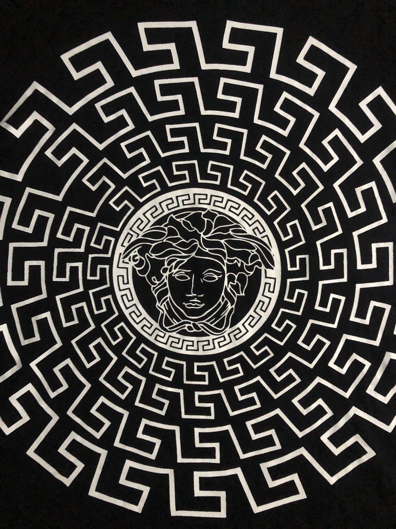 Versace Mega print (Category: Activewear) located in Manila. Submitted by buksthrifthing (Listing ID 1469286039, Image 2). Description: 24 by 27 Can fit to medium large and xL No issue cut tags only Pref off good for psg Excellent condi 9.5/10 color rate.
