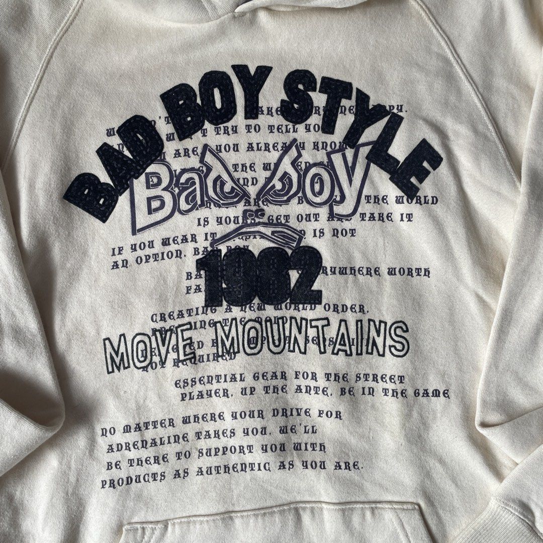 Vintaege Badboy Graphic Y2K Hoodie Pullover (Category: Coats, Jackets and Outerwear) located in Makati City. Submitted by hdn.rck (Listing ID 1469306968, Image 3). Description: .