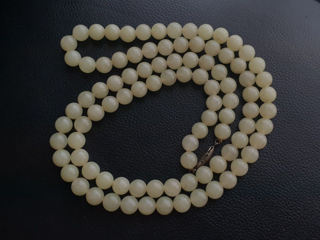 Vintage 8mm Jade Necklace (Category: Necklaces) located in Quezon City. Submitted by WasalakTwo (Listing ID 1469340707, Image 1). Description: Bought in Japan Goodcondition 31" Open for delivery nationwide.
