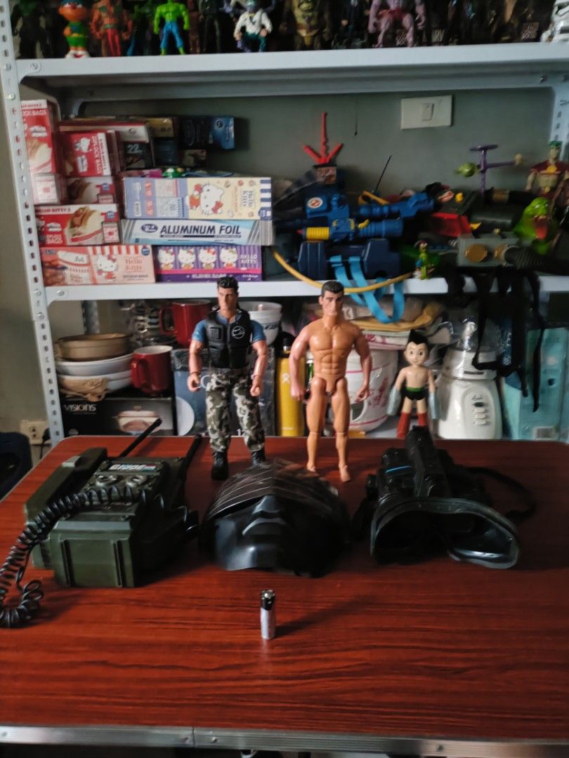 Vintage Action Figures Accessories Toys Lot (Category: Action & Battle Toys) located in Manila. Submitted by livewater.ebbc17 (Listing ID 1469315421, Image 1). Description: - Bundle includes old action figures, toy walkie talkie, mask, goggles, and mini figure collection - Sold as a complete set only - Ideal for display, spare parts, or custom art projects - Exact items shown in the photos - Ships securely from the Philippines.